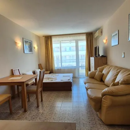 御梦sb租赁公寓 *