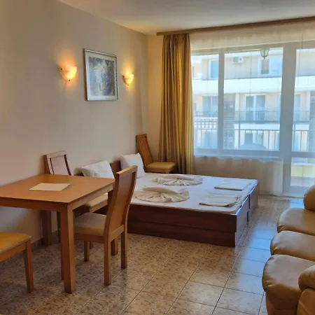 Apartment Sb In Royal Dreams Complex *