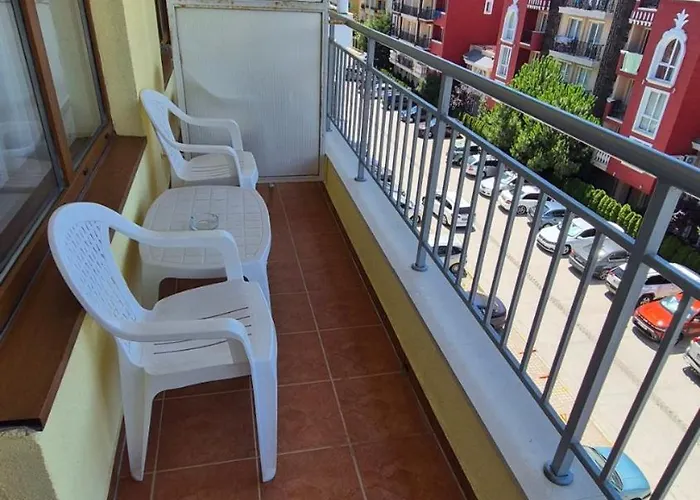 Sb In Royal Dreams Complex Apartman *