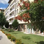 Apartment Sb In Royal Dreams Complex