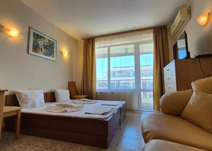 Sb In Royal Dreams Complex